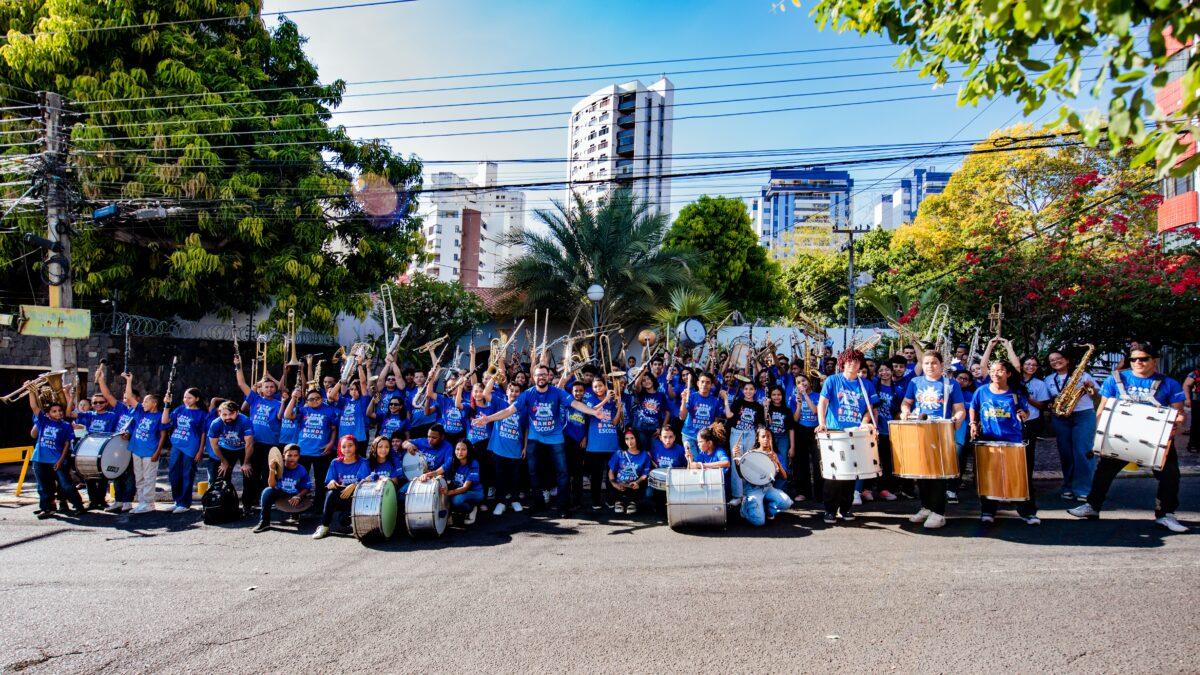 Banda 16 de Agosto e Projeto Banda Escola marcam presença no desfile de 7 de Setembro em Teresina